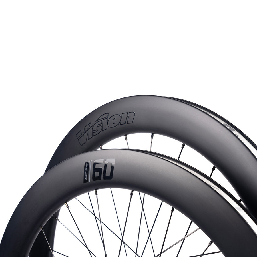042135-01-700::2::042135-01-700::Vision, SC 60 SL DISC, Roue, Avant et Arrière, 700C / 622, Trous: Av: 21, Arr: 24, Axle typeF: TA 12mm, R: X 12mm, Av: 100, Arr: 142, Disque Center Lock, Cassette body typeShimano Road 11/12, Ensemble