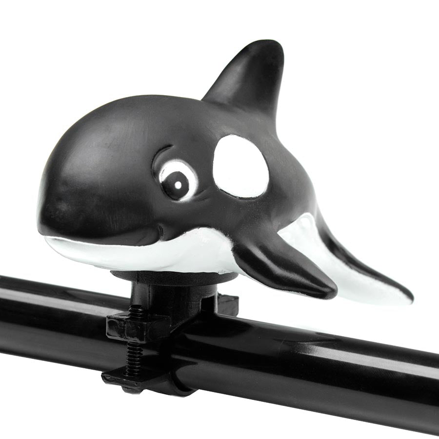 640791-10::0::640791-10::EVO, Honk, Honk, Baleine