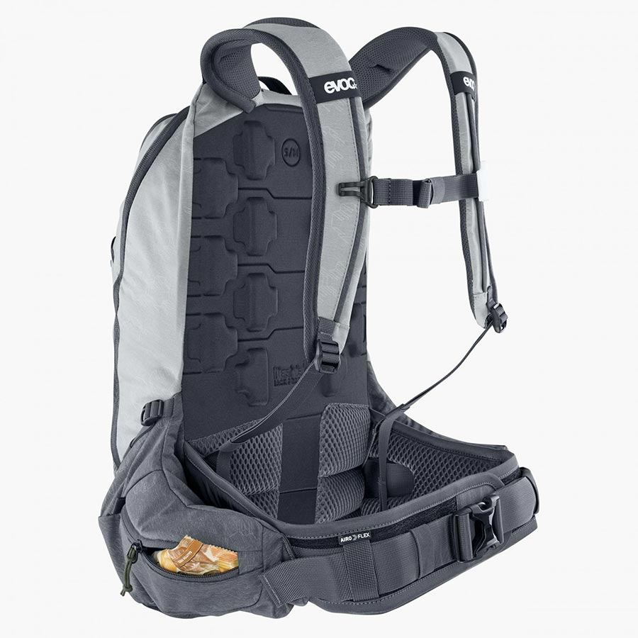 721365-04-LXL::6::721365-04-LXL::EVOC, Trail Pro 16, Sac à dos avec protection, 16L, Pierre/Gris Carbone, LXL