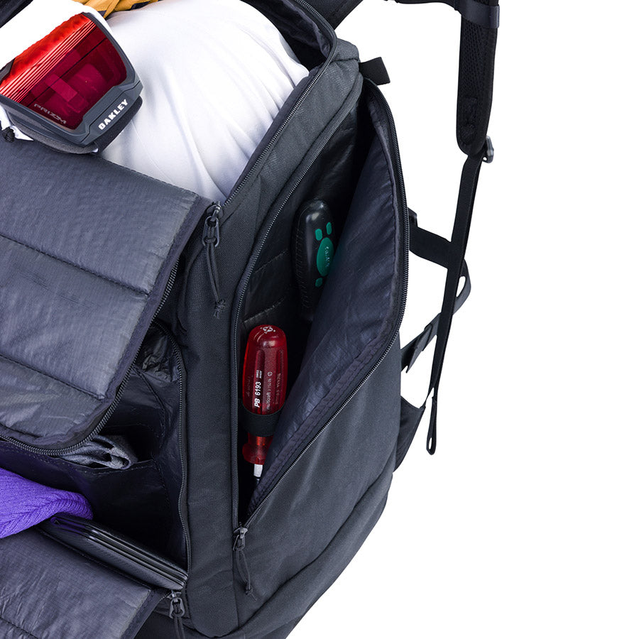 721411-06::8::721411-06::EVOC, Gear Backpack, Sac à dos, 60L, Noir