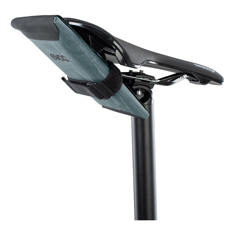 721481-02::6::721481-02::EVOC, Tool Wrap WP, Acier