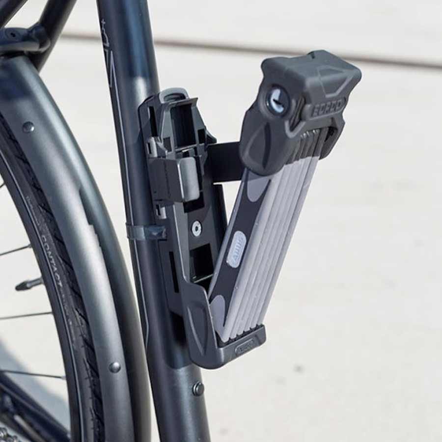810131-07::2::810131-07::Abus, Bordo 6100, Cadenas pliable avec serrure à combinaison, 90cm (3'), Fixation, Noir