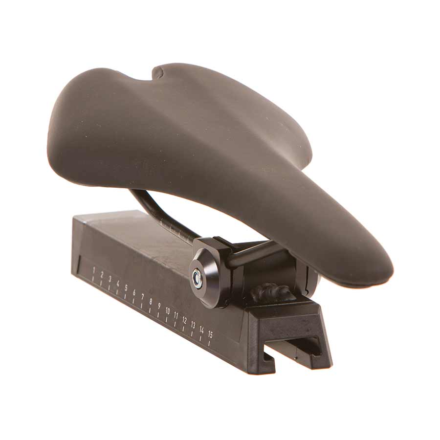 891061-01::1::891061-01::Garmin, Selle et fixation pour Tacx NEO Bike, Ensemble