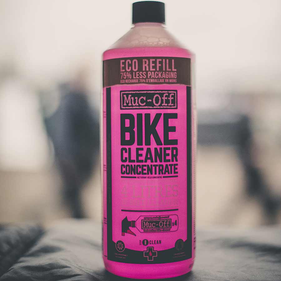 901007-02::3::901007-02::Muc-Off, Nano Tech, Nettoyant de vélo en gel concentré, 1L