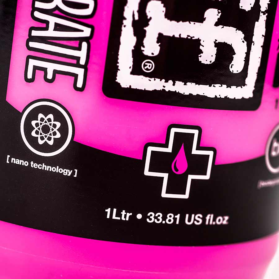 901007-02::1::901007-02::Muc-Off, Nano Tech, Nettoyant de vélo en gel concentré, 1L