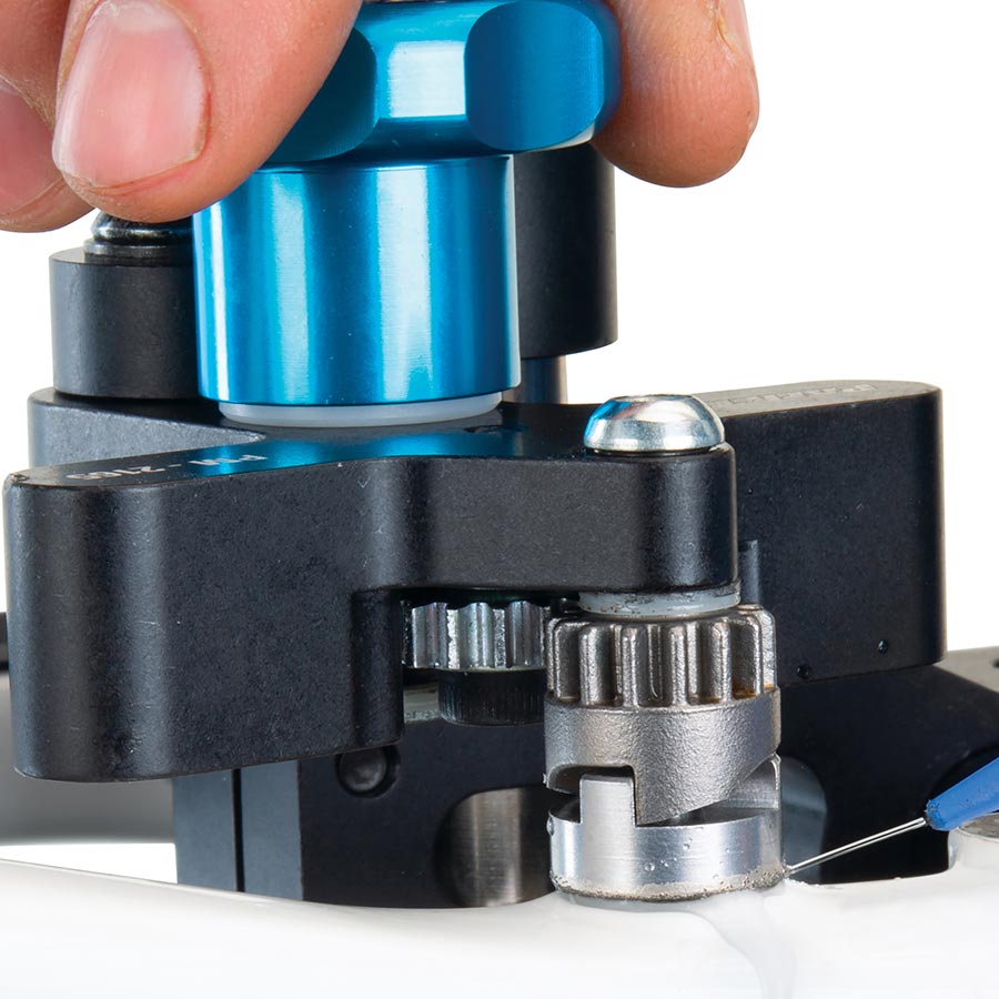 902425-01::8::902425-01::Park Tool, DT-5.2, Outil de surfaçage pour frein à disque