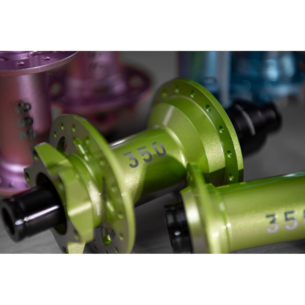 DT-HM350DEGGIS32XD::1::DT-HM350DEGGIS32XD::LTD ED 350DEG KITMOY VERT CLA 6BOLT BOOST XD