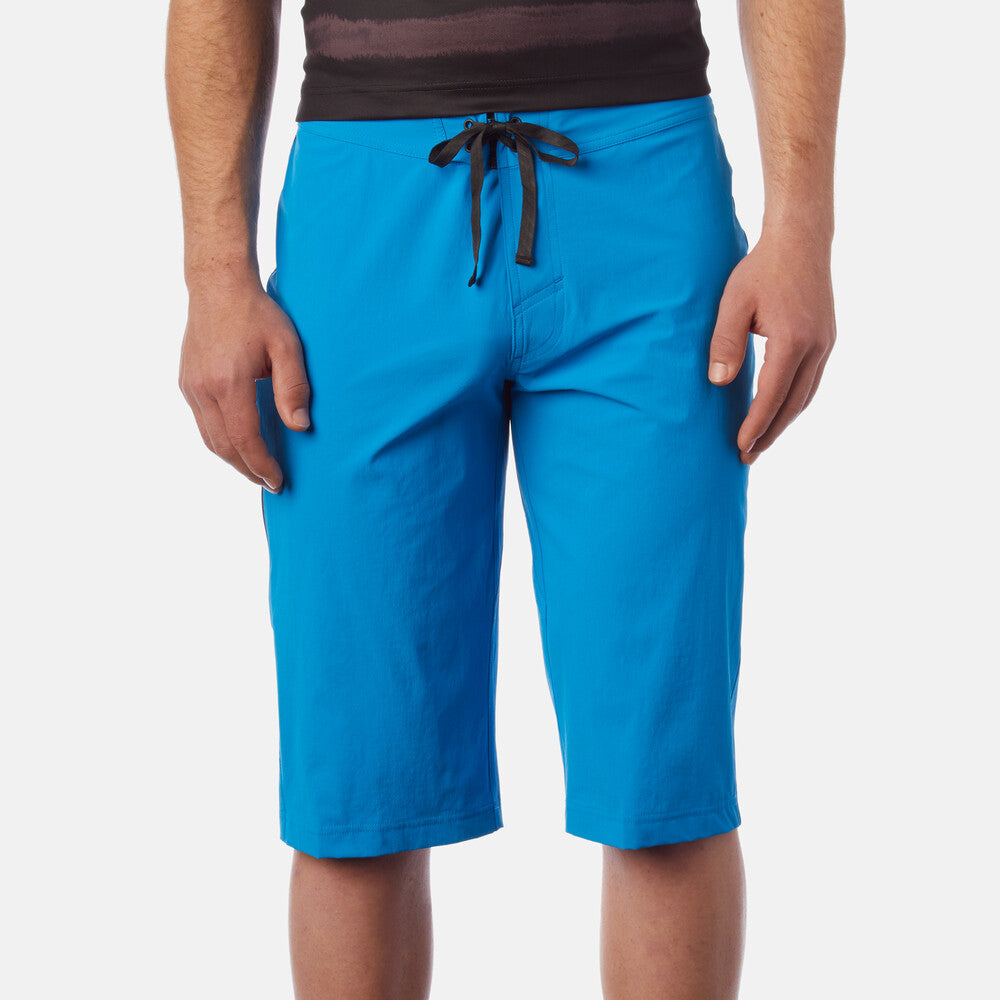 GA-7086140::0::GA-7086140::#M ROUST BOARDSHORT BLU JWL 32