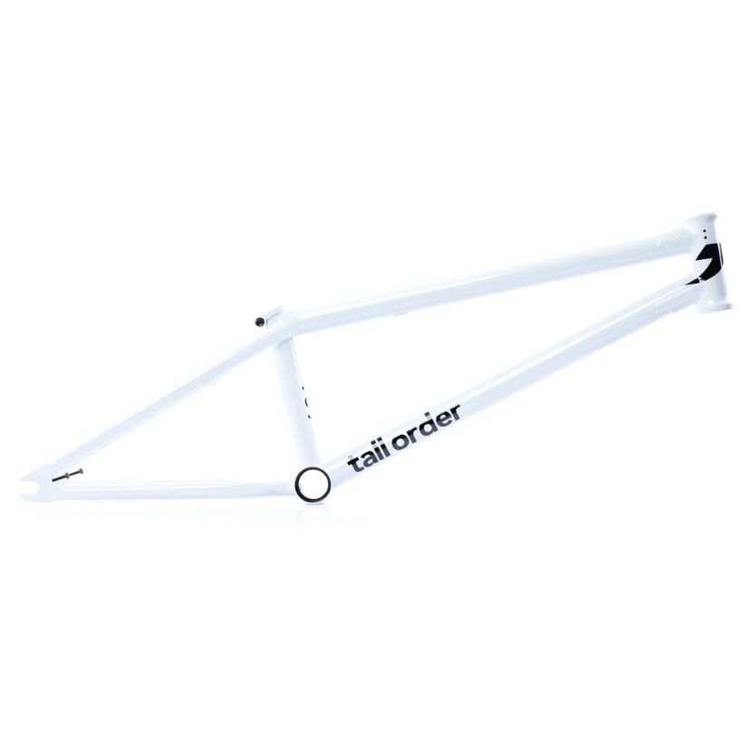 TO-FRTA007-WH1-2080::0::TO-FRTA007-WH1-2080::TALL ORDER 187 CADRE REILLY BLANC 20.8"