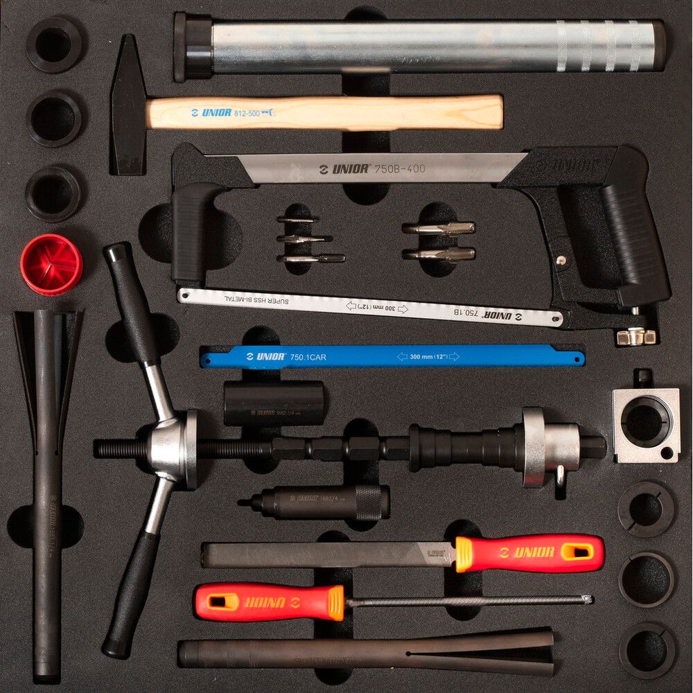 U-629840::0::U-629840::UNIOR PLATEAU D'OUTILS 22600C FOURCHE/CADRE