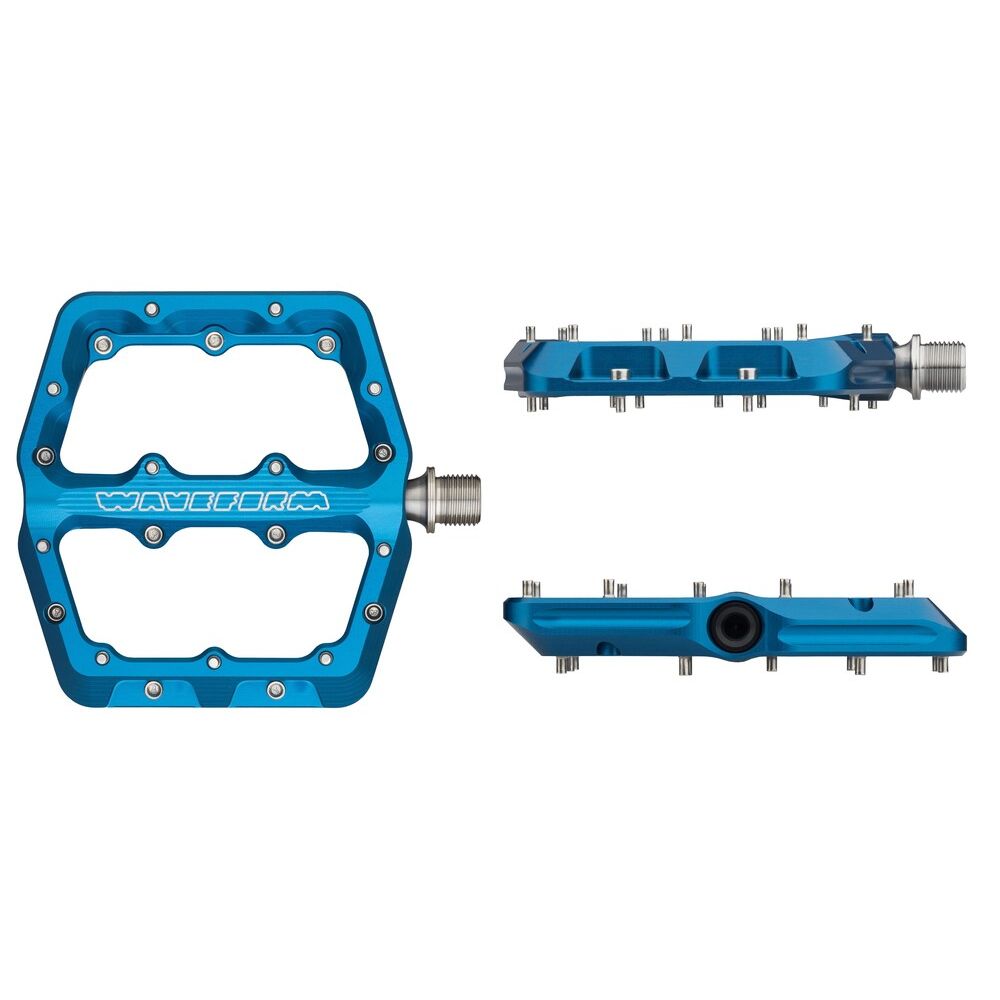 WO-PDL-WF-SM-BLU::0::WO-PDL-WF-SM-BLU::PÉDALE WOLF TOOTH WAVEFORM PETIT BLEU