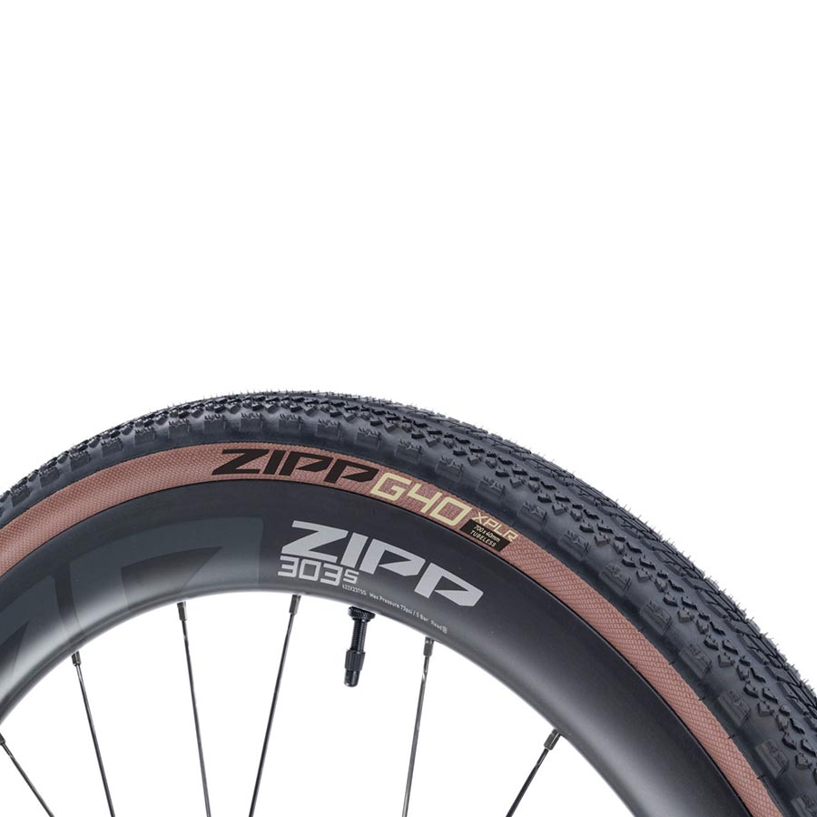 011801-02-700::0::011801-02-700::Zipp, Tangente Course G40, Pneu, 700x40C, Pliable, 120TPI, Noir