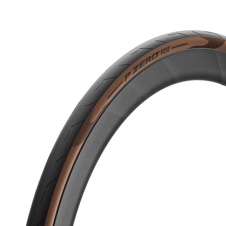 011836-15-700::0::011836-15-700::Pirelli, PZero Race TLR, Pneu de route, 700x26C, Pliable, Tubeless Ready, SmartEVO, 127TPI, Flanc Beige, Fabriqué en Italie