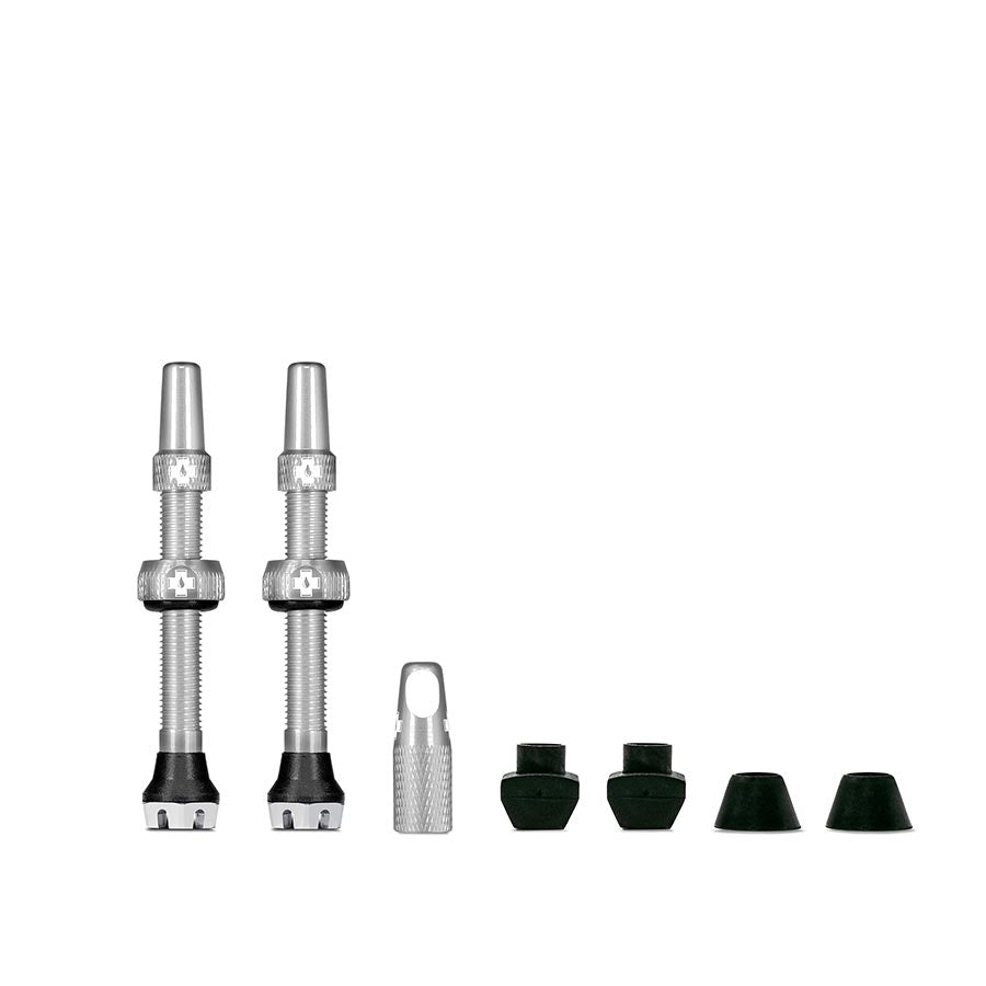 030189-17::0::030189-17::Muc-Off, V2, Valve Tubeless, Presta, 44mm, Argent, Paire