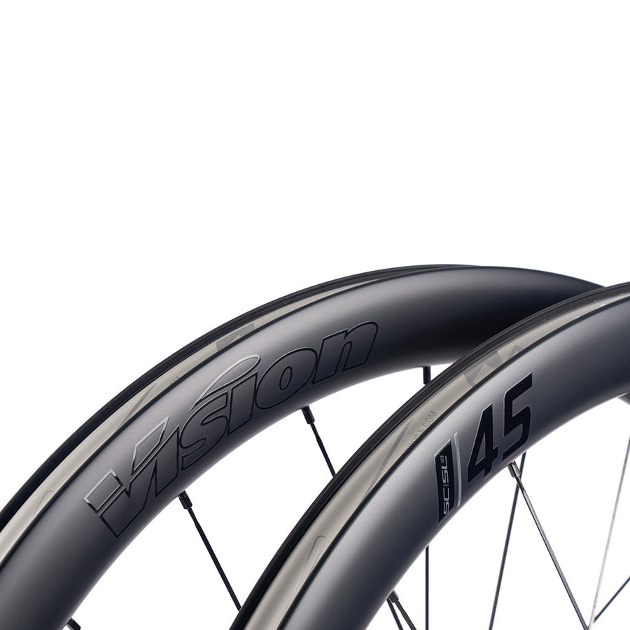 042137-02-700::2::042137-02-700::Vision, SC 45 DISC, Roue, Avant et Arrière, 700C / 622, Trous: Av: 21, Arr: 24, Axle typeF: TA 12mm, R: X 12mm, Av: 100, Arr: 142, Disque Center Lock, SRAM XD-R, Ensemble