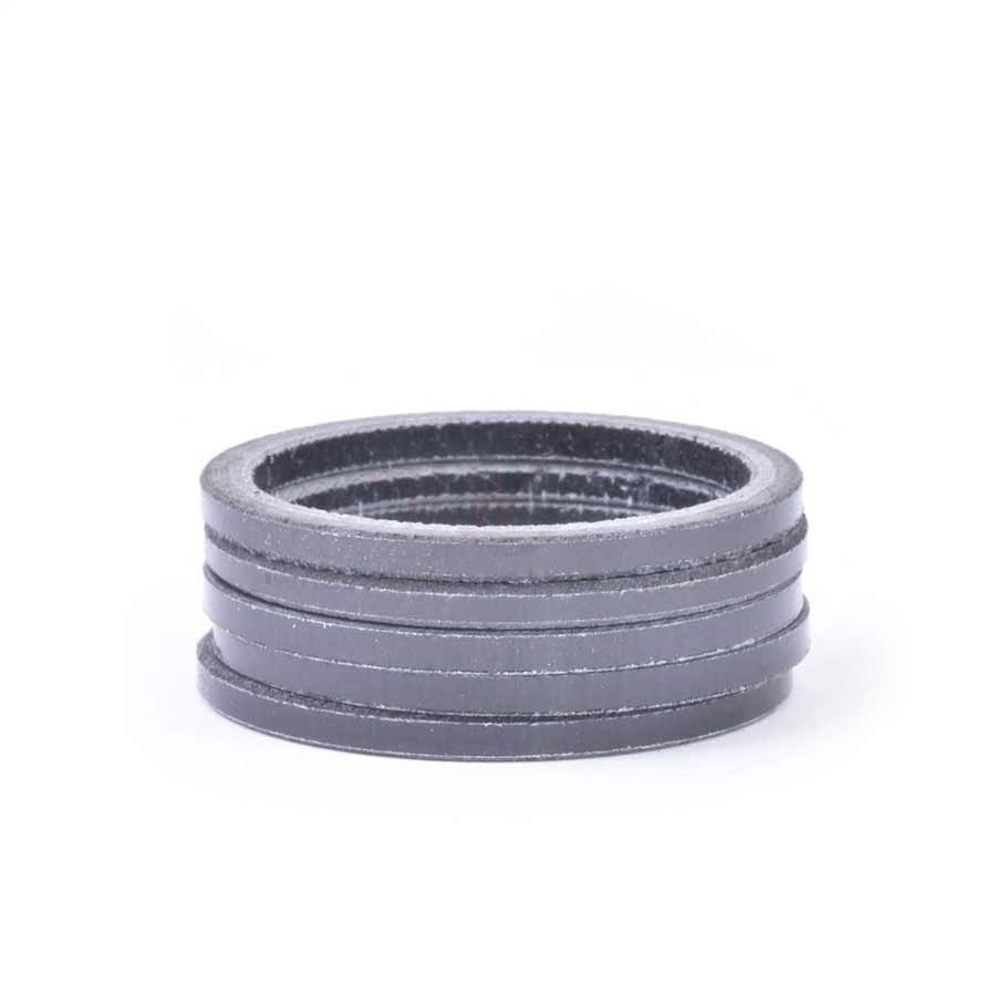 150484-02::0::150484-02::Wheels Manufacturing,  Espaceur de direction en carbone Lustré, 1-1/8'', Hauteur: 2.5mm, Carbone, Noir, 5pcs