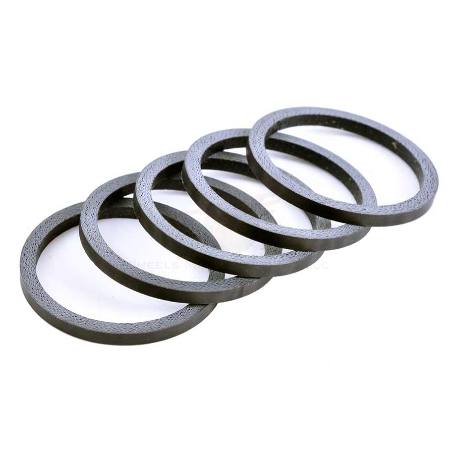150485-01::0::150485-01::Wheels Manufacturing, Espaceur de direction en carbone mat, 1-1/8'', Hauteur: 2.5mm, Carbone, Noir, 5pcs