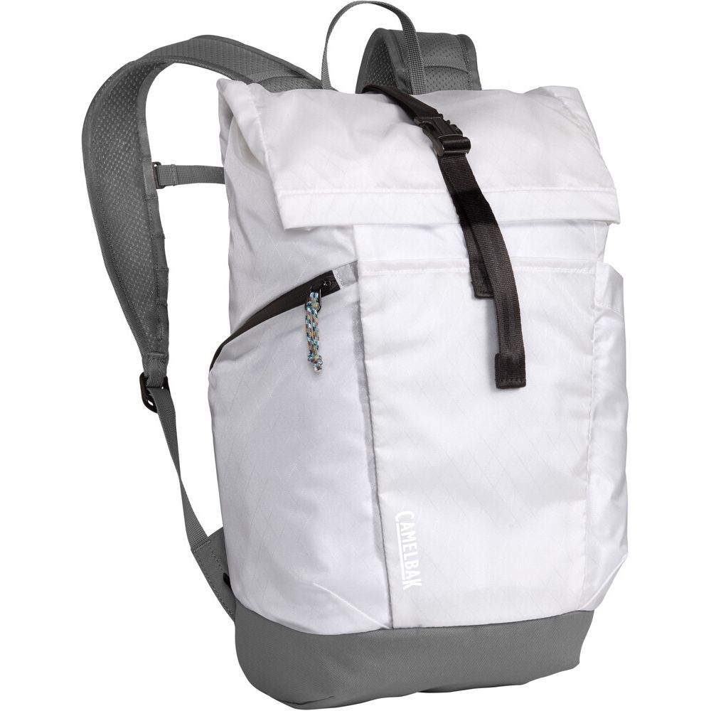 C-2171101000::2::C-2171101000::#PIVOT ROLL TOP PACK BRIGHT WHITE
