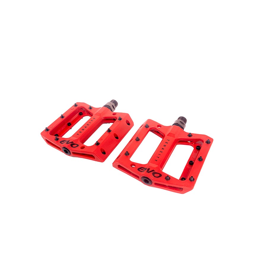 451108-02::2::451108-02::EVO, Tenacity, Pédales plateformes, Corps: Nylon, Axe: Cr-Mo, 9/16'', Rouge, Paire