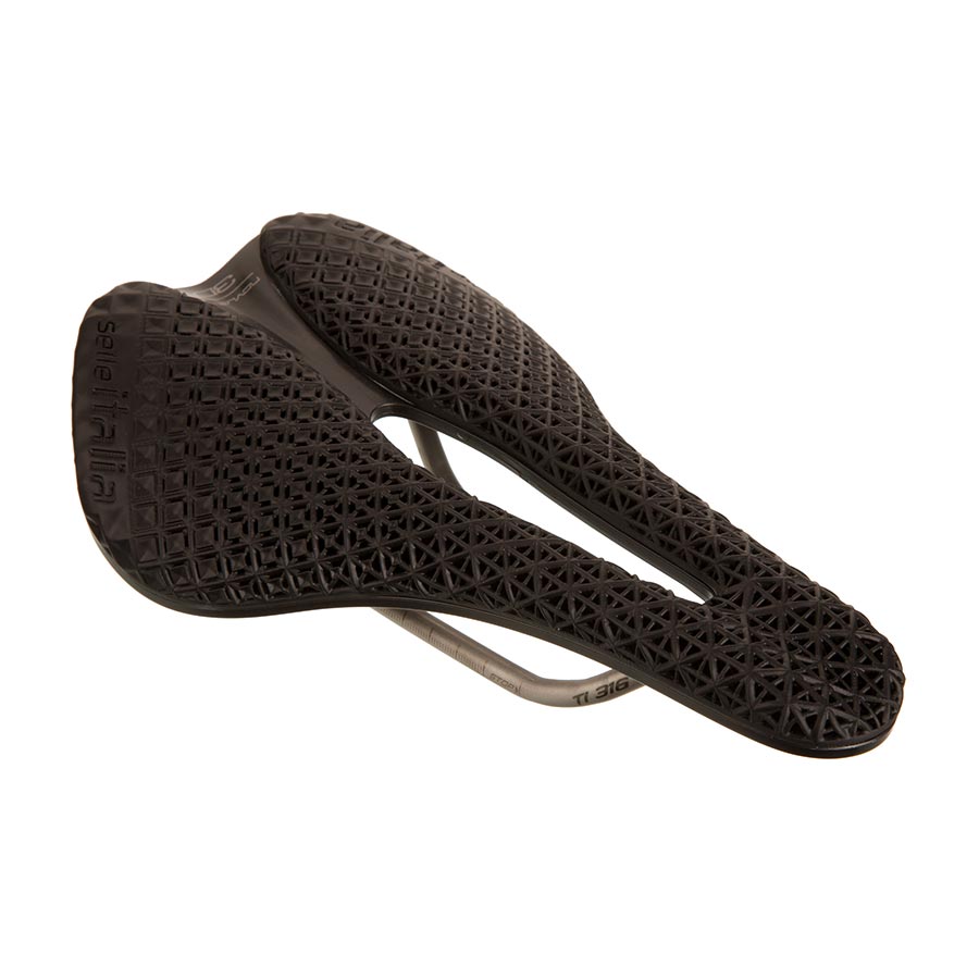 551255-02::0::551255-02::Selle Italia, Novus Boost Evo Superflow, Selle, Titanium, 245 x 145mm, Unisexe, Noir