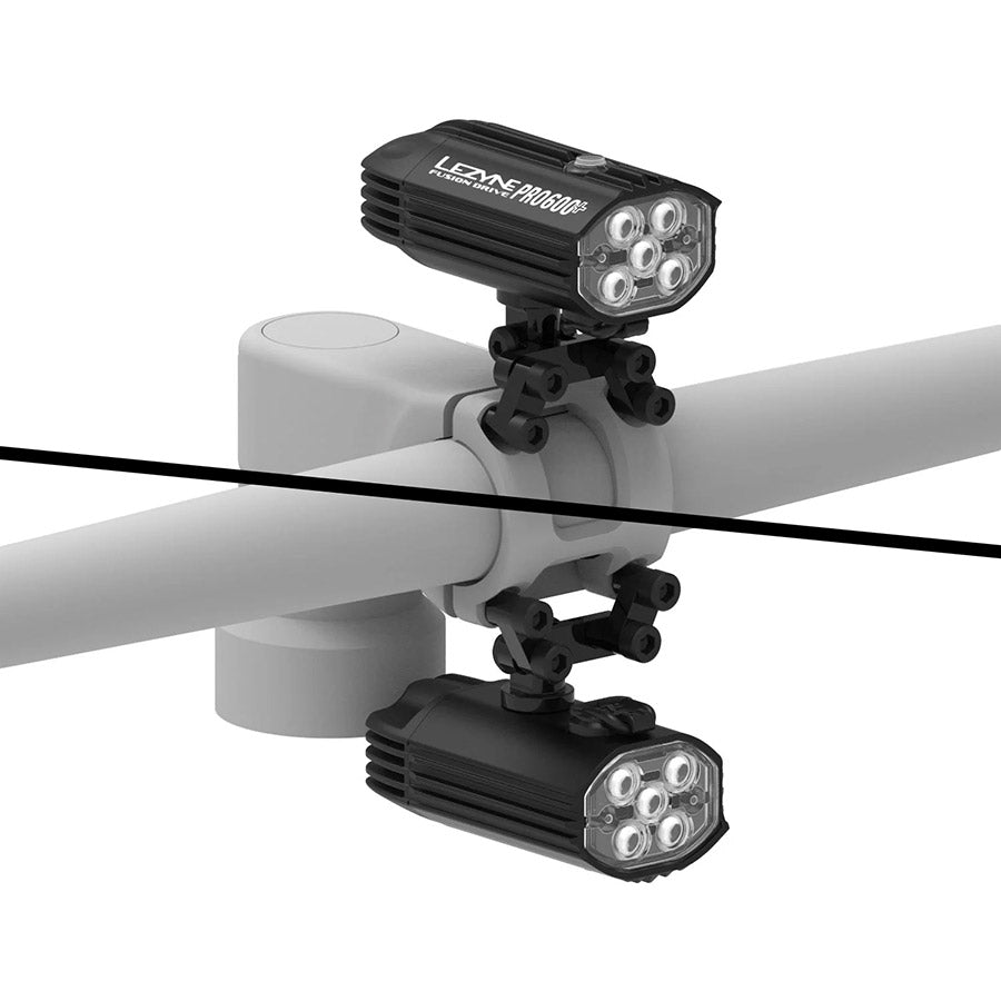 620671-01::4::620671-01::Lezyne, Adaptateur GoPro pour lumière