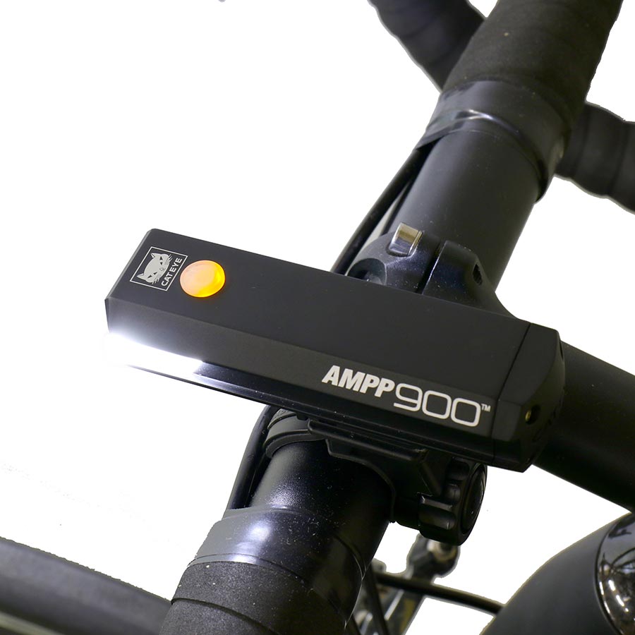 621141-01::2::621141-01::CatEye, AMPP900, Lumière