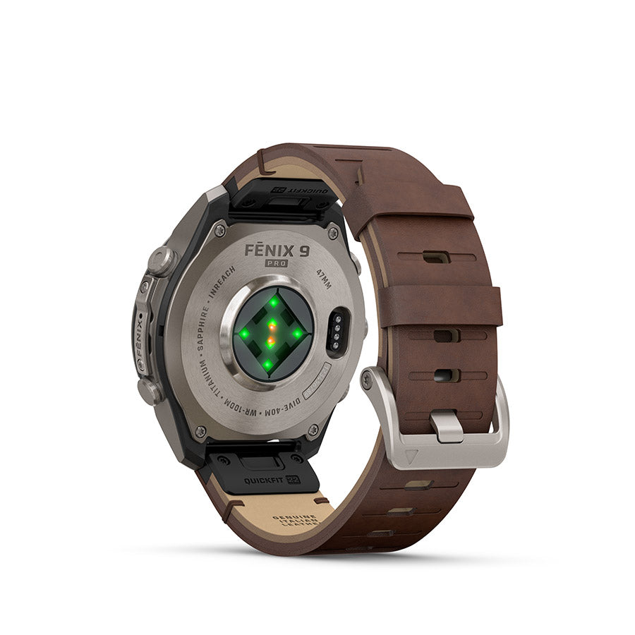 650573-04::2::650573-04::Garmin, fenix 9 Pro inReach 47mm, Montre, Couleur de la montre: Titane, Bracelet: Noyer - Cuir