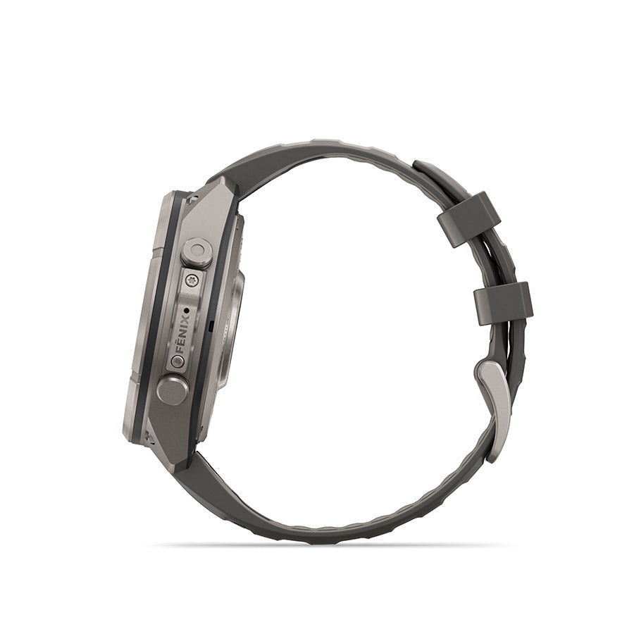 650574-01::3::650574-01::Garmin, fenix 9 Pro inReach Solar 47mm, Montre, Couleur de la montre: Titane, Bracelet: Gris galet/ Gris argent - Silicone