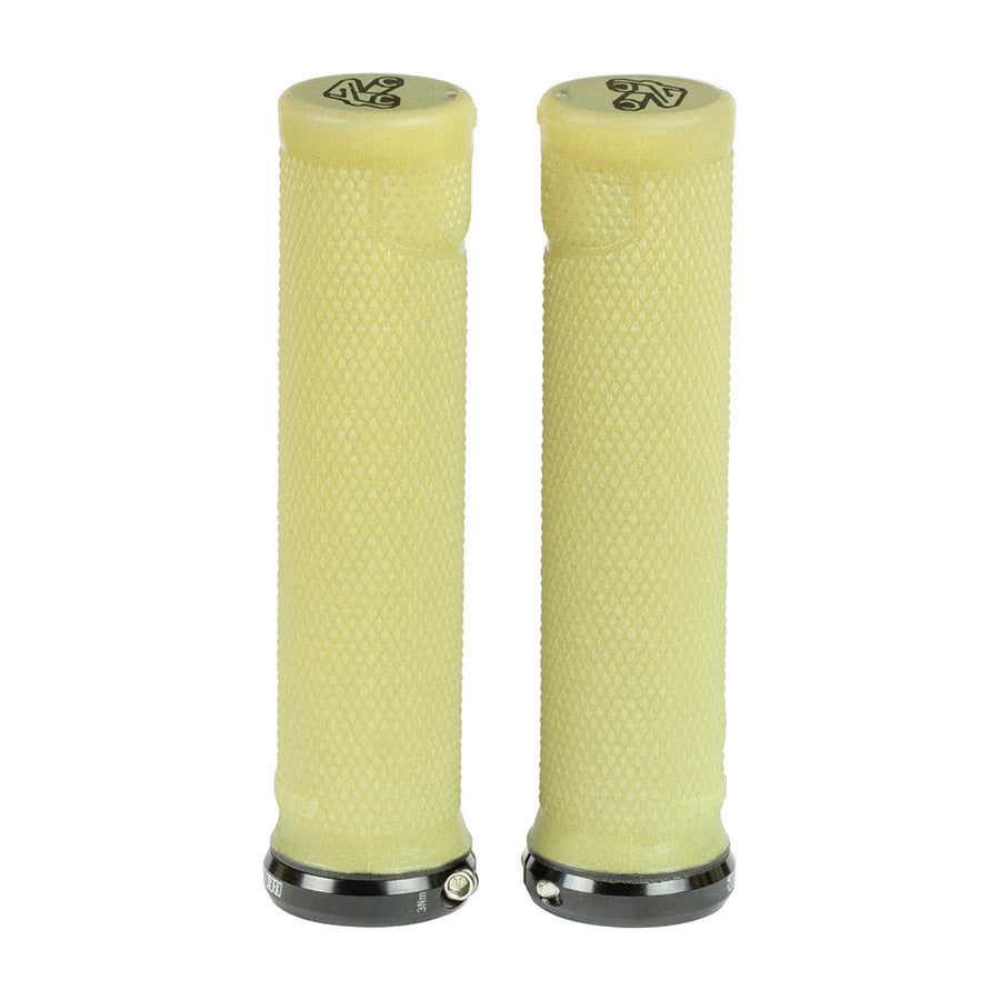 670844-03::1::670844-03::Renthal, SC Lock-On, Poignées, 130mm, Crème aramide