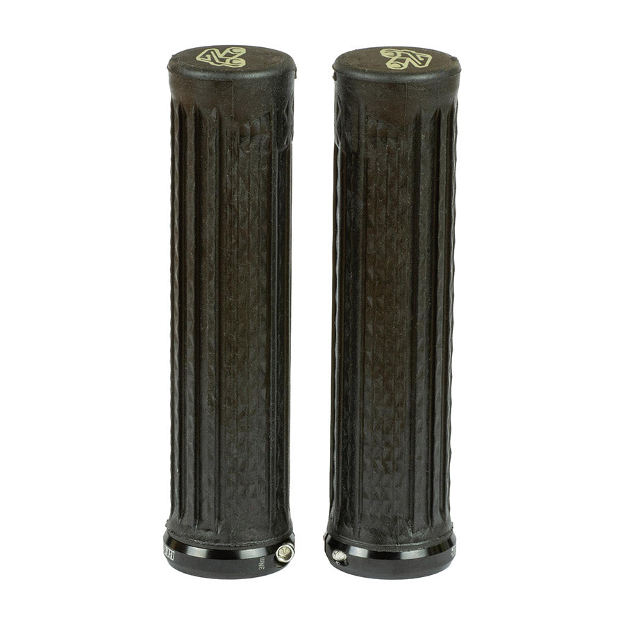 670845-01::1::670845-01::Renthal, SC Traction, Poignées, 130mm, Noir ultracollant