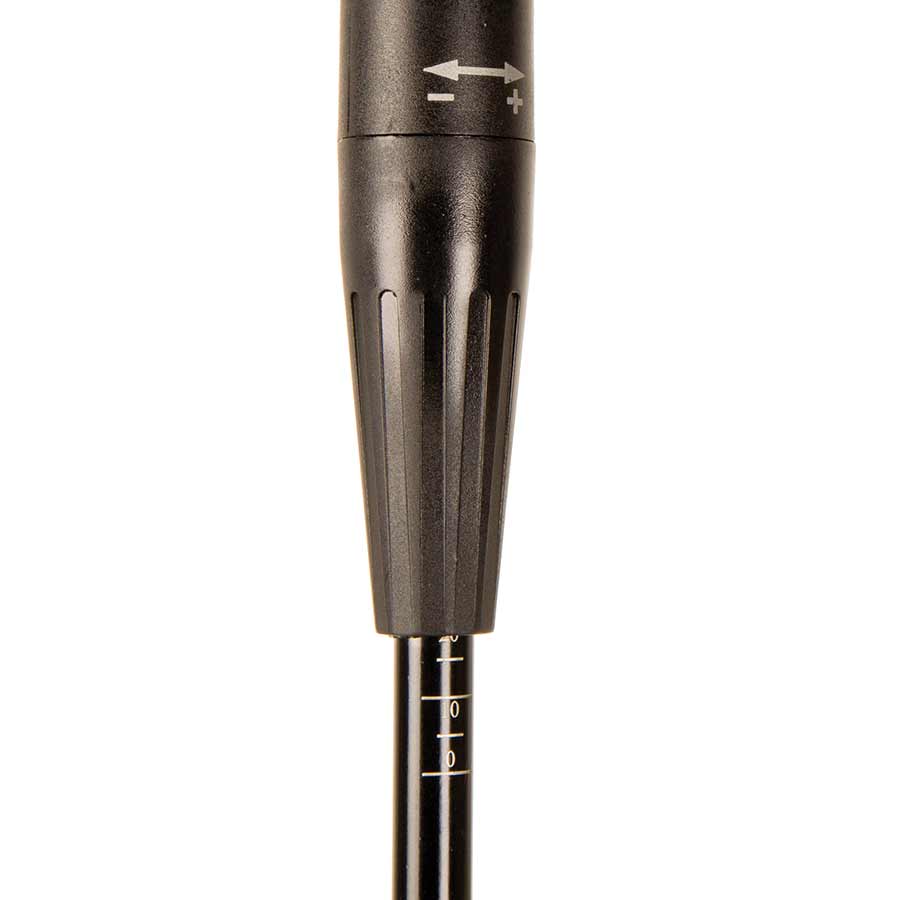 690068-01::1::690068-01::EVO, Easy Twist Sur Hauban/Base, Béquille en alliage, 24" à 700C