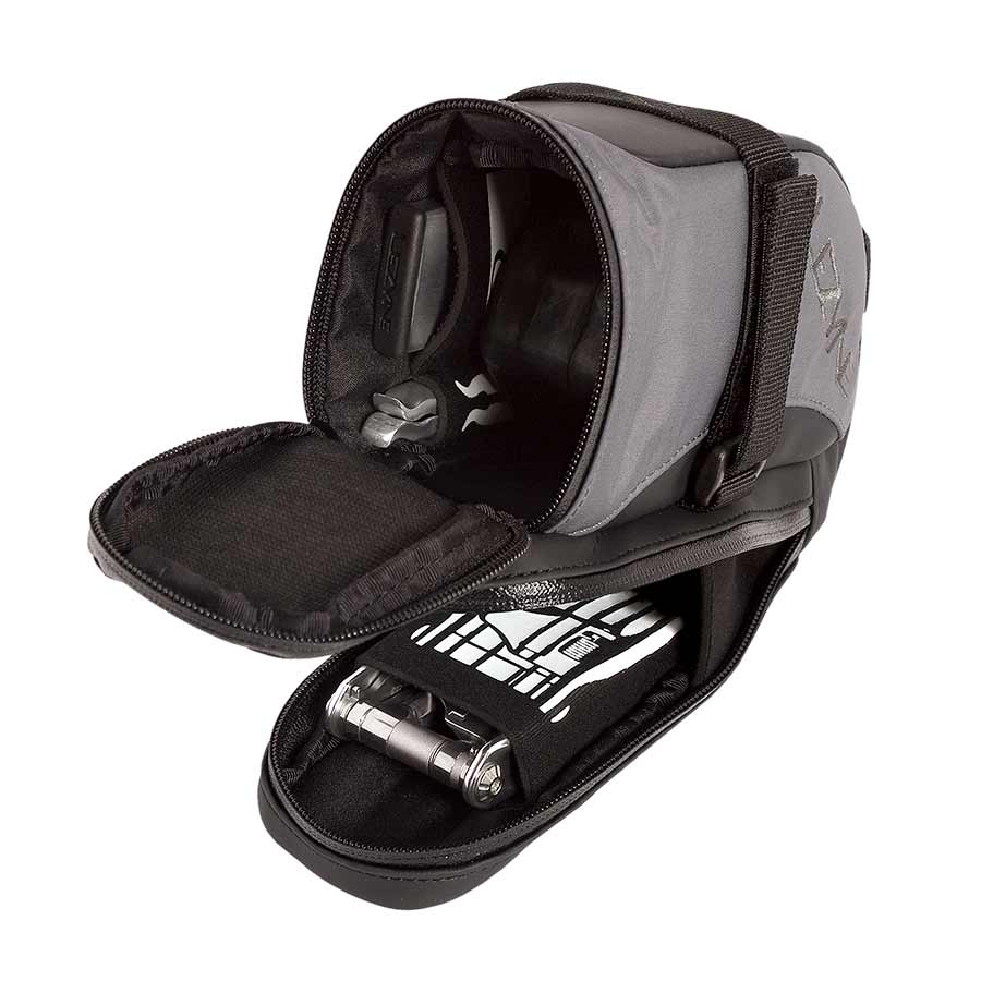 720073-04::1::720073-04::Lezyne, L-Caddy, Sac de selle, 1L, Noir/Noir
