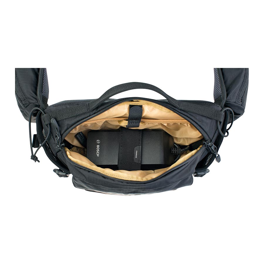 721433-01::5::721433-01::EVOC, Hip Pouch, Sac, 3L, Noir
