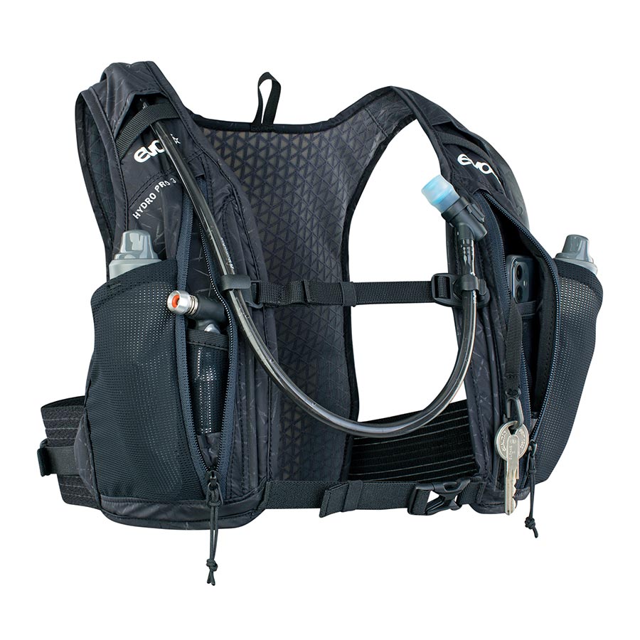 721437-01::3::721437-01::EVOC, Hydro Pro 3 + 1.5l Bladder, Sac d'hydratation, Volume: 3L, Réservoir: Inclus (1.5L), Noir