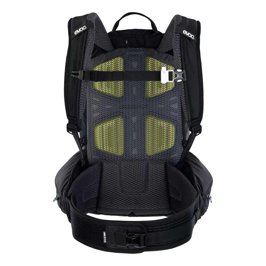 721509-03::7::721509-03::EVOC, Explorer Pro 26, Sac d'hydratation, Volume: 26L, Réservoir: Non inclus, Noir