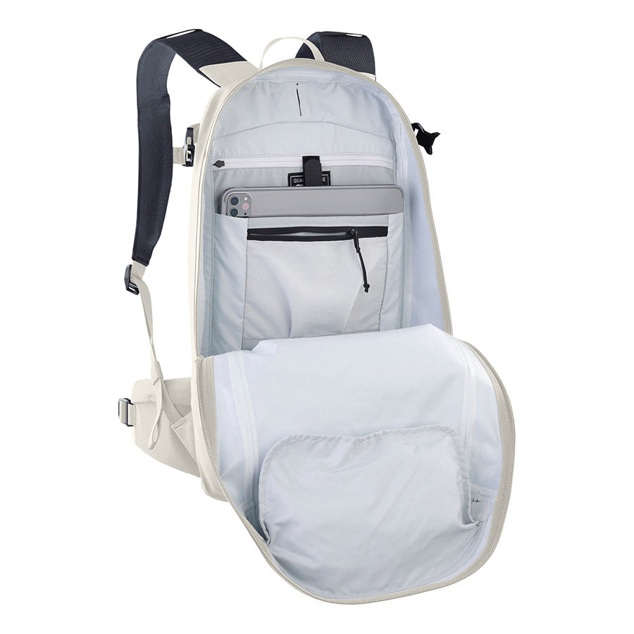 721629-02::8::721629-02::EVOC, Allride 3D WP 16, Sac à dos, 16L, Sable