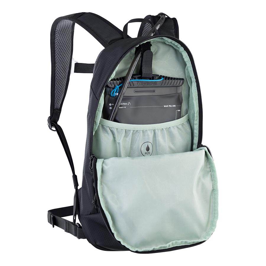 721635-01::2::721635-01::EVOC, Joyride 4, Sac d'hydratation, Volume: 4L, Réservoir: Non inclus, Noir