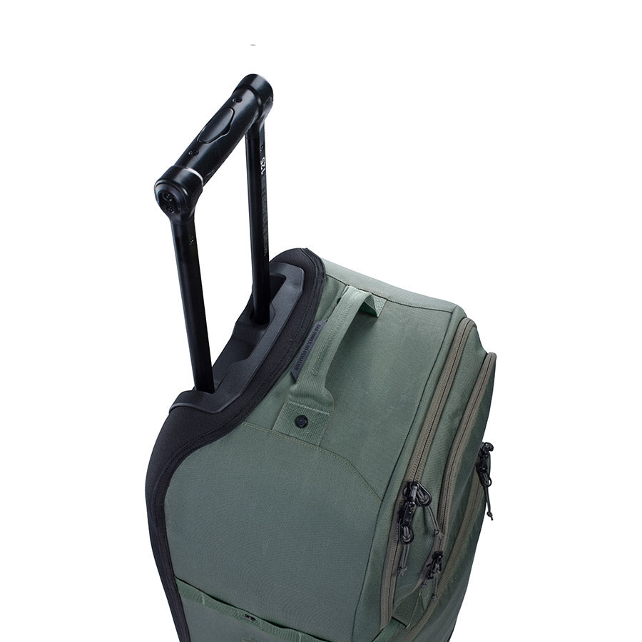 721683-03::5::721683-03::EVOC, World Traveller 125, 125L, Olive