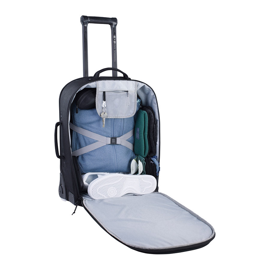 721684-01::4::721684-01::EVOC, Terminal Bag 40+20, Noir