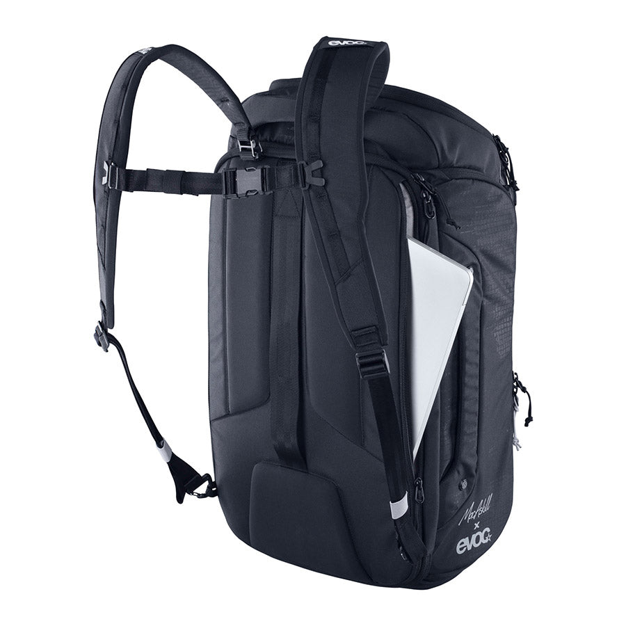 721714-03::6::721714-03::EVOC, Athlete Backpack 30 Édition MacAskill, Sac à dos, 30L, Noir