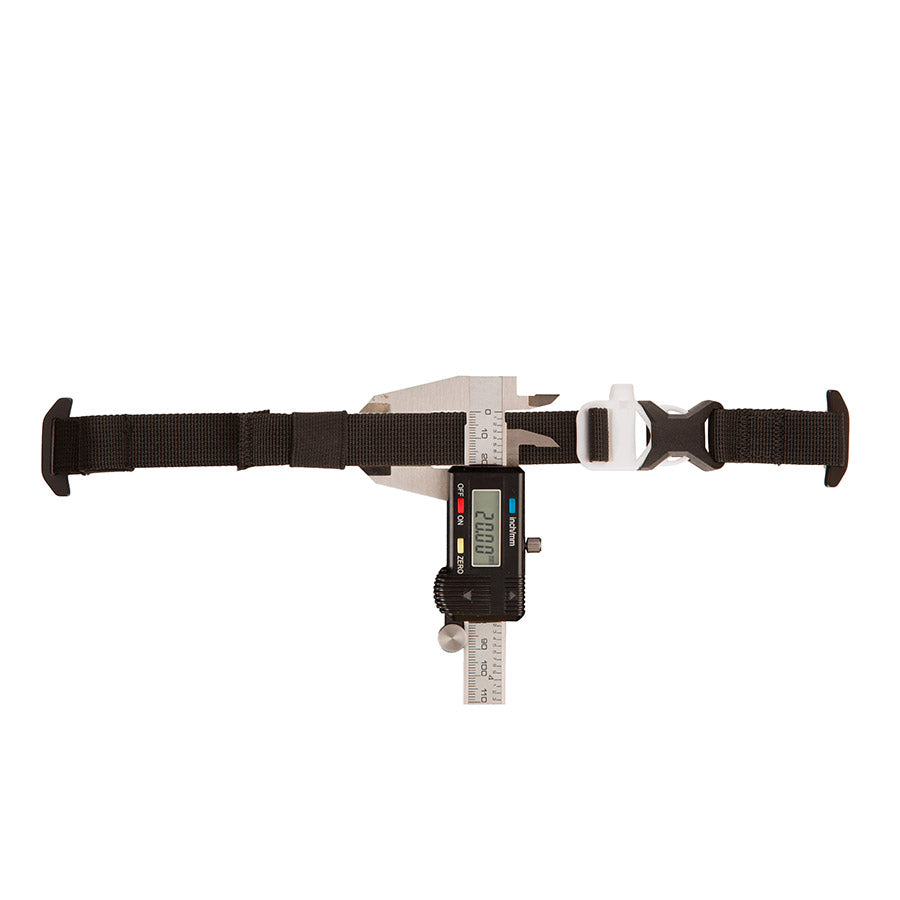 721761-01::1::721761-01::EVOC, Courroie sternale 20mm avec sifflet, attache de type insert