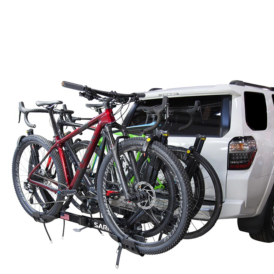 751612-02::3::751612-02::Saris, Superclamp G3, Porte-vélos pour attelage, 2'', Vélos: 4, Poids max. par vélo: 60 lb pour les 2 plus près du véhicule - 35 lb pour les 2 plus éloignés
