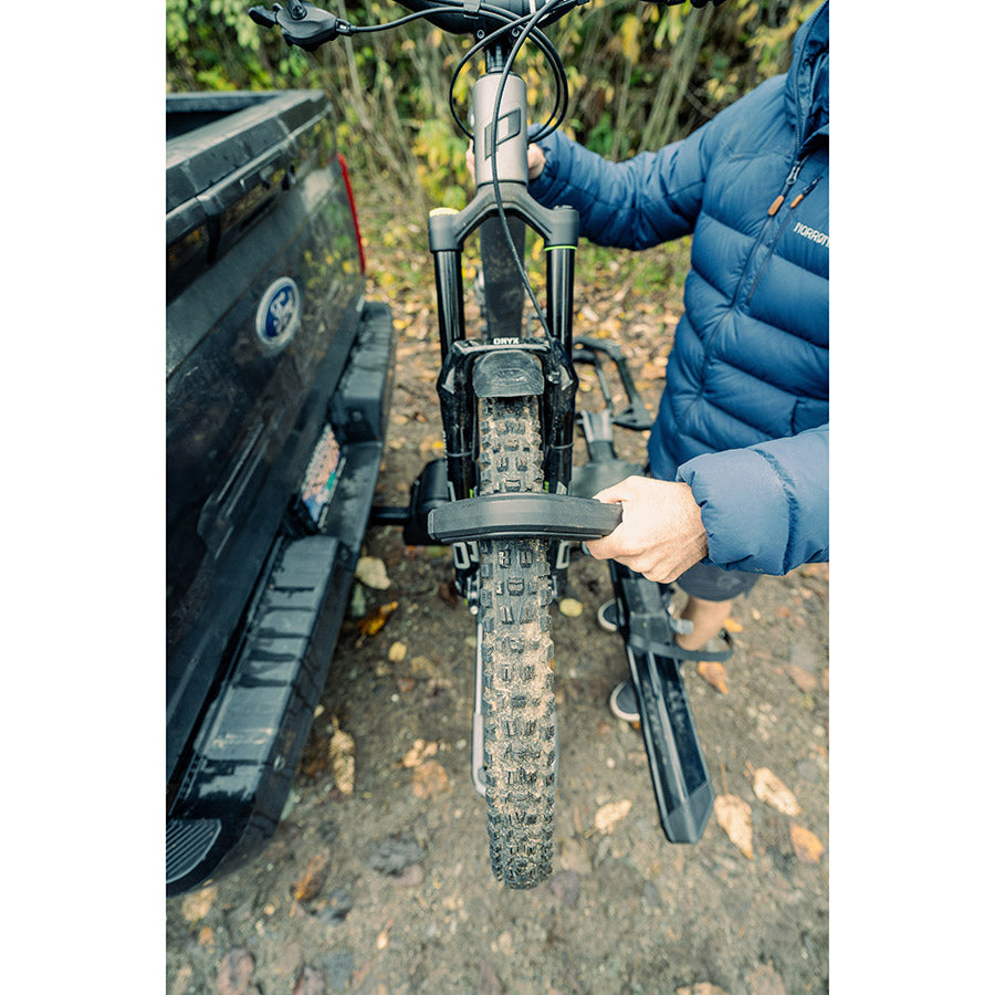 751635-01::24::751635-01::Saris, EDGE 2-VÉLOS, Porte-vélos pour attelage, 2'', Vélos: 2, , Charge maximale par vélo: 80 lb