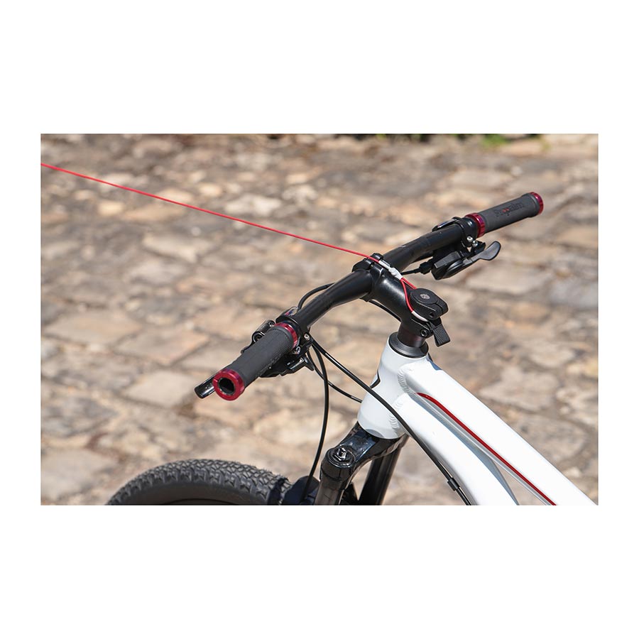 830130-01::3::830130-01::Zefal, Bike Taxi, Corde auto-rétractable de 2 m de long avec une capacité de remorquage de 95 kg