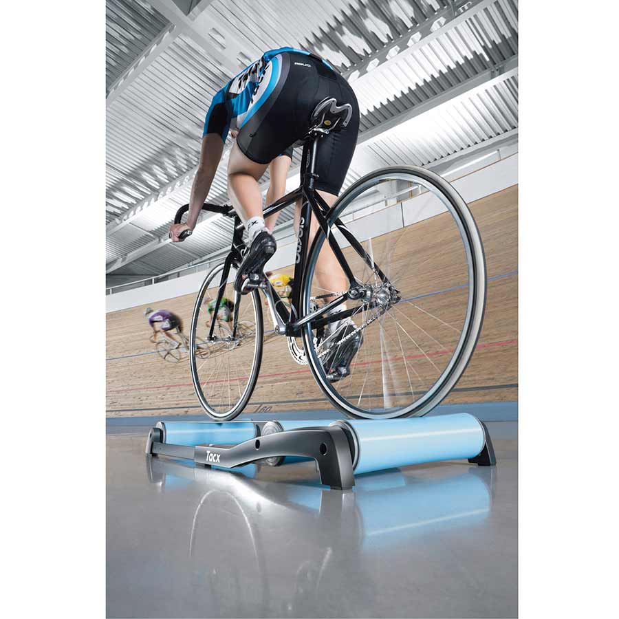 890019-01::4::890019-01::Garmin, Tacx Antares, Rouleaux