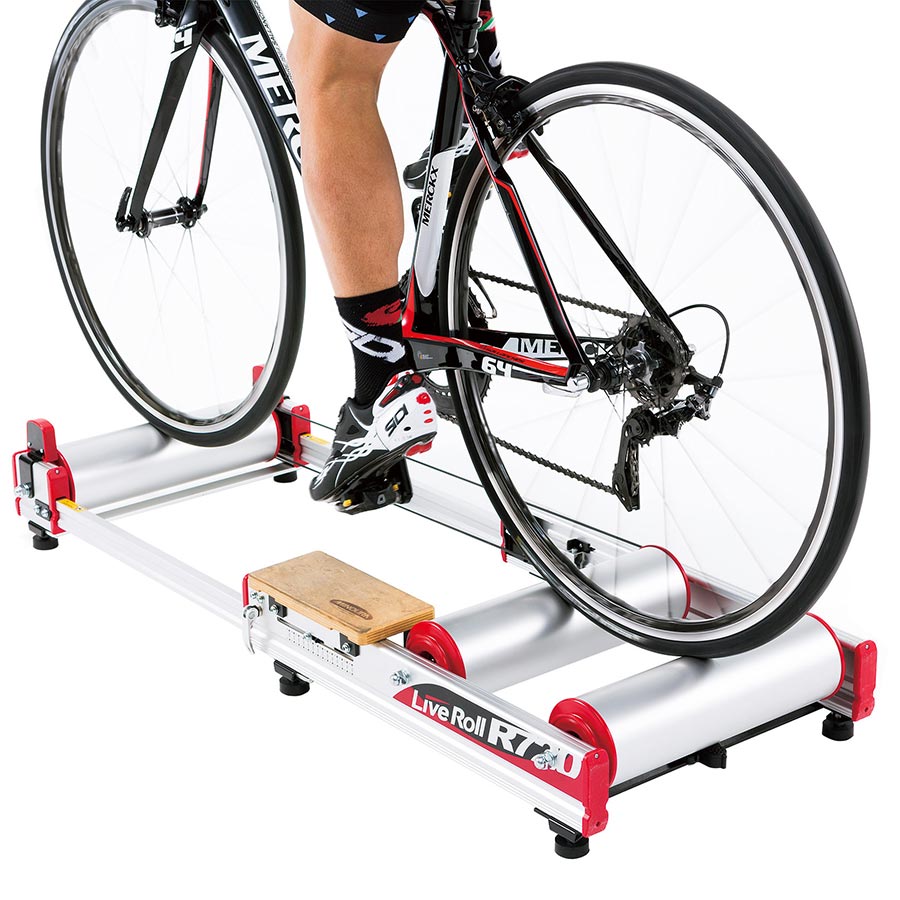 891146-01::0::891146-01::Minoura, R720, Rouleaux, Magnétique