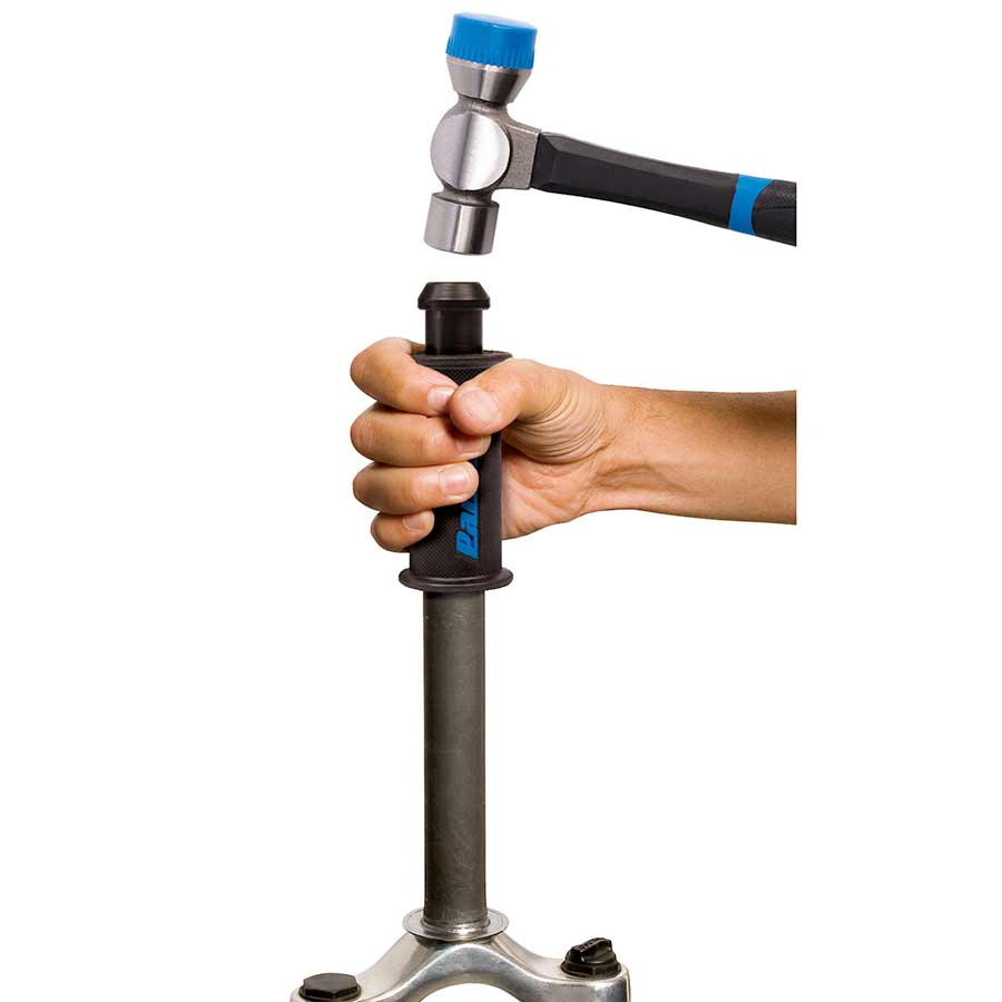900682-01::1::900682-01::Park Tool, TNS-4, Outil pour installation de noix-étoilée avec guide, 1'' et 1-1/8''