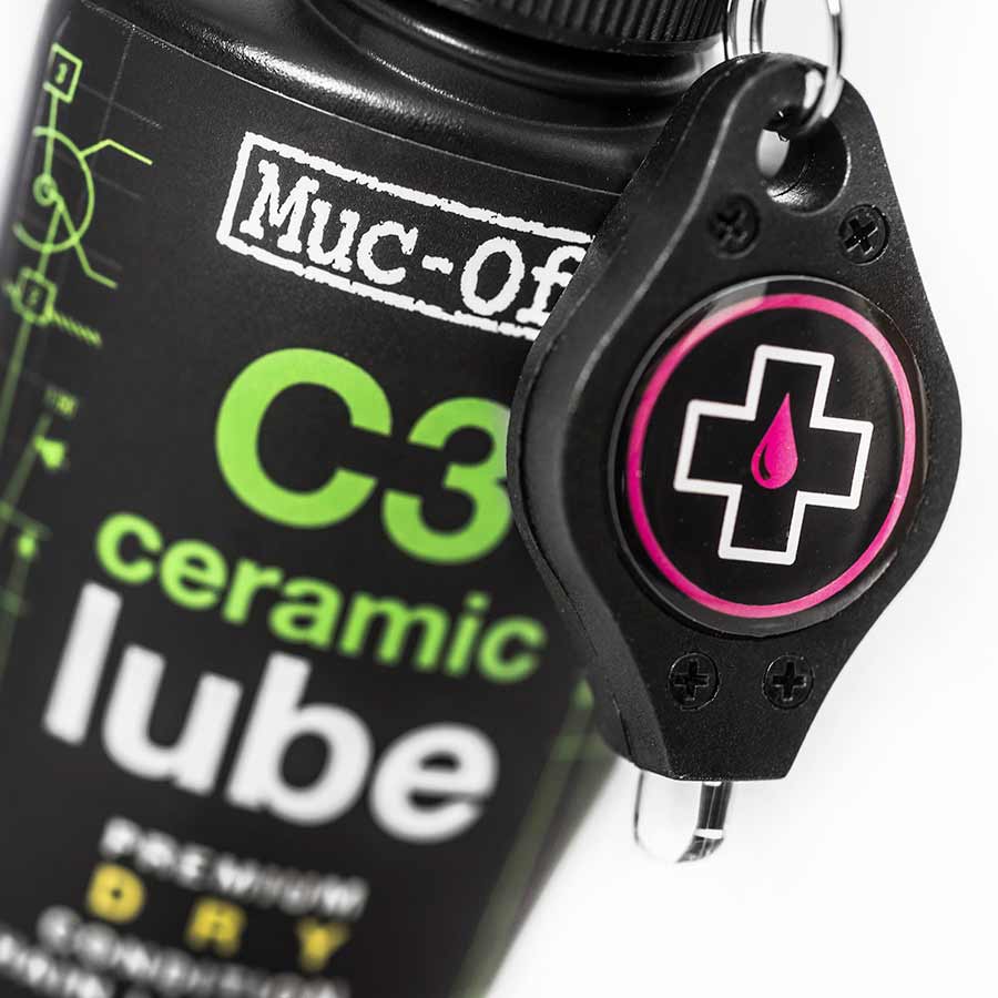 900965-02::1::900965-02::Muc-Off, Lubrifiant Ceramic Dry, 120ml avec UV Torch