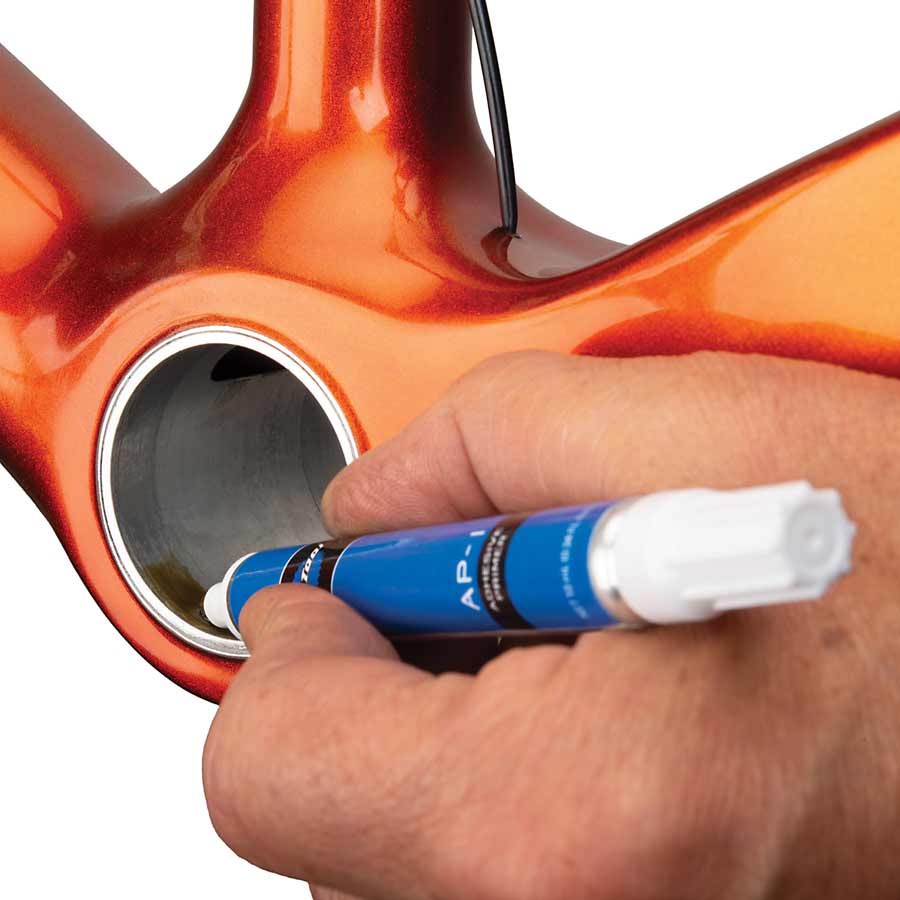 901671-01::0::901671-01::Park Tool, AP-1, Apprêt adhésif, 10ml