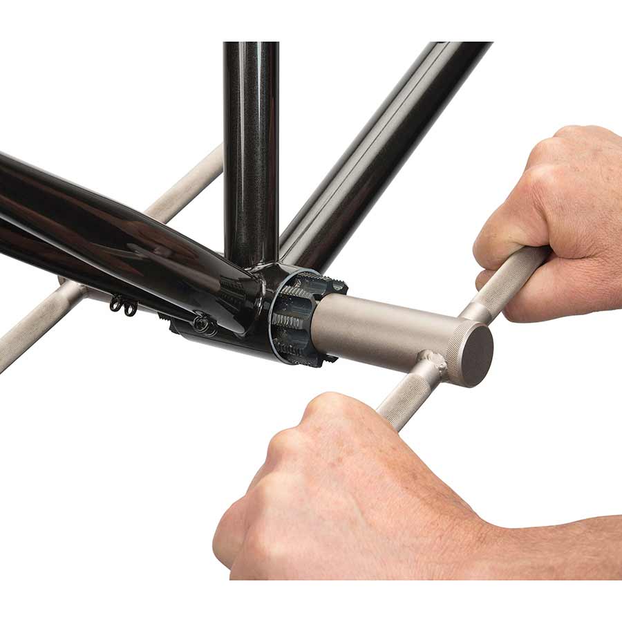 901750-01::1::901750-01::Park Tool, 647L, Taraud T47 Fileté Gauche